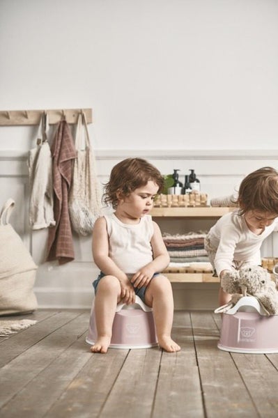 BabyBjorn: Smart Potty - Powder Pink Carousel 2