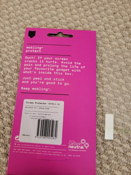 iPhone 4 / 4S Screen Protector LCD Screen Guard, Plastic Carousel 4