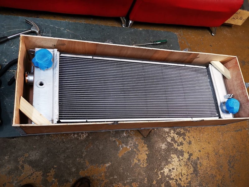 Digger Radiator for Kobelco SK200-2 /200-8 YN05P00058F2 size 320W*990H*115T Carousel 5