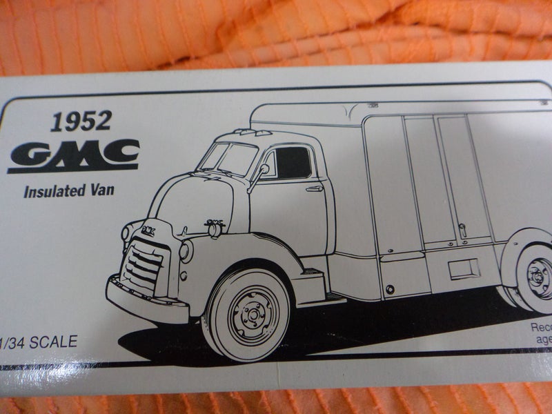 First Gear 1952 GMC cabover truck 1/34 Carousel 4