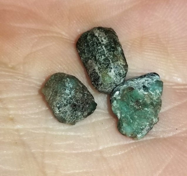 Beautiful 11.4 ct Rough African Green Natural Emerald Untreated x 3 Carousel 2
