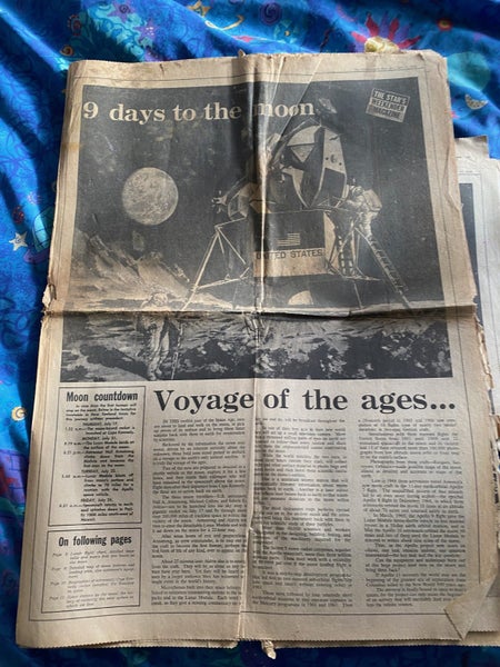 9 Days to the Moon ChCh Star Bit tatty but would frame up amazingly Carousel 1