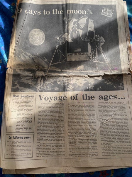 9 Days to the Moon ChCh Star Bit tatty but would frame up amazingly Carousel 1