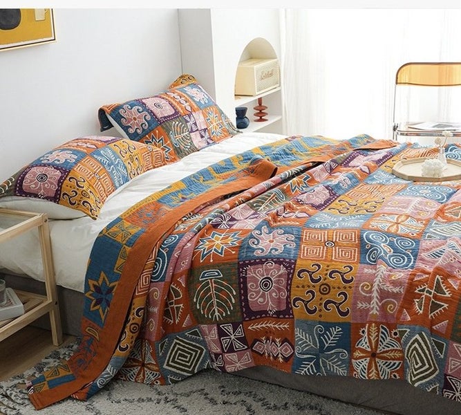 Cotton Five-layer Gauze Towel Quilt, Gauze Sheet Bed Cover Air Condition Throw Carousel 1