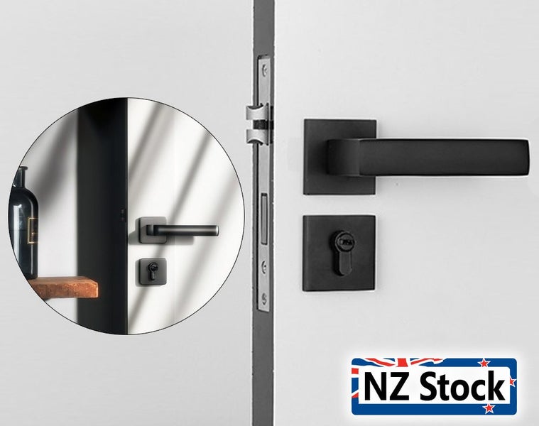 Door Lock Carousel 1