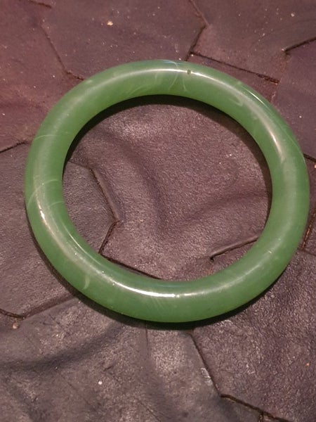 Vintage Jade Bangle Carousel 2