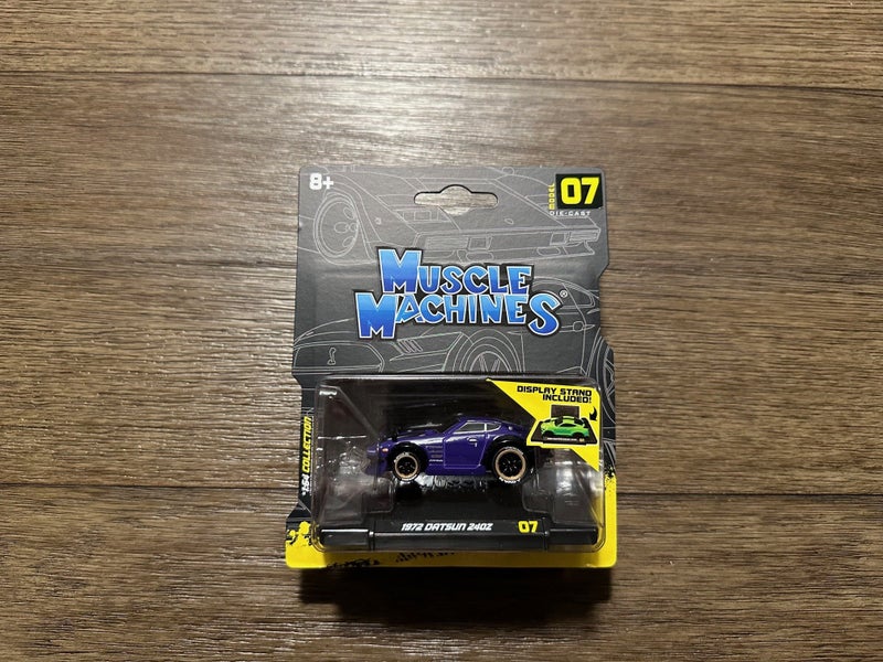 Muscle Machines 1972 Datsun 240Z Carousel 1