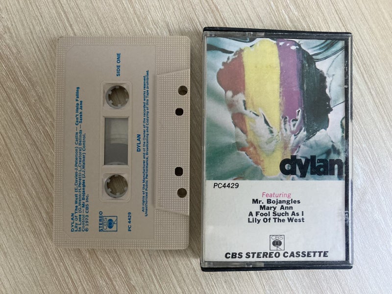Vintage Bob Dylan 'Dylan' on cassette Carousel 1