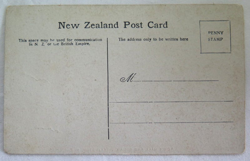 TOWN HALL AND ORGAN, WELLINGTON, N.Z. - ANTIQUE POSTCARD Carousel 2