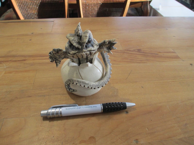 Margaret Russell - Tuatara Figurine Carousel 8