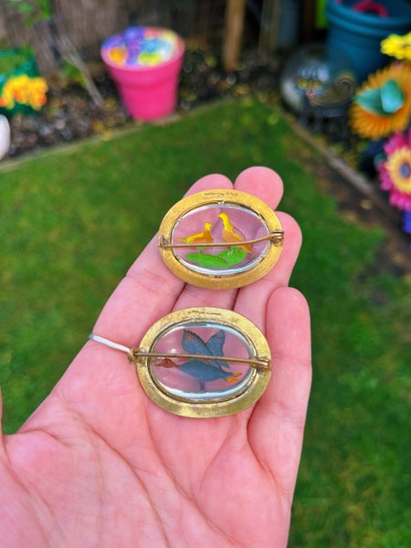 Vintage Antique Signed Mizpah Reverse Intaglio Brooches Carousel 2