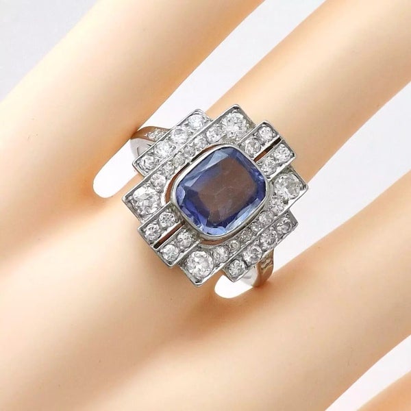 Antique Art Deco Platinum Natural Sapphire & Diamond Halo Geometric Platter Ring Carousel 8