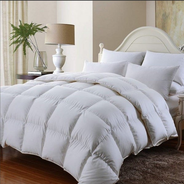 BRAND NEW WINTER WEIGHT 600 GSM FEATHER/DOWN DUVET SUPER KING Carousel 1