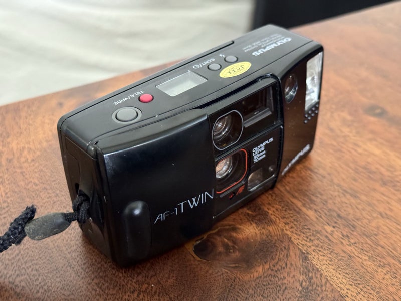 Olympus AF-1 Twin 35mm camera Carousel 2
