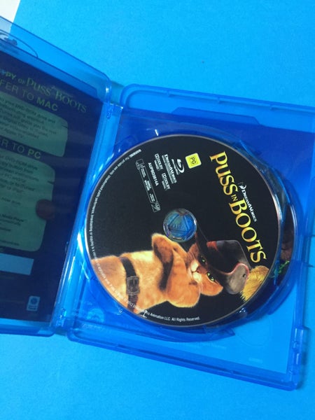 Puss in Boots (Blu-Ray) Carousel 3