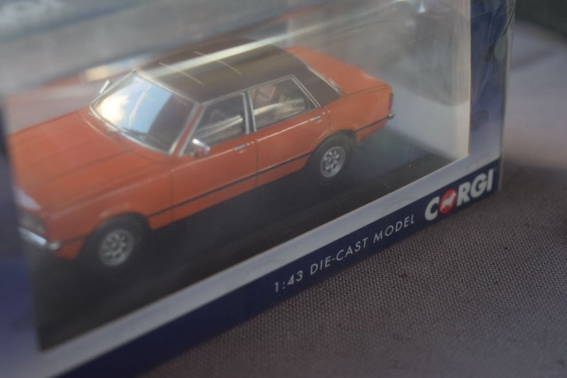 Ford Cortina Mark 4 2.0 Ghia - Orange - 1/43 Carousel 2