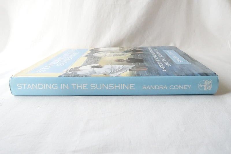 Standing in the Sunshine a History of NZ Women since they won the vote (SKU BK15 Carousel 2