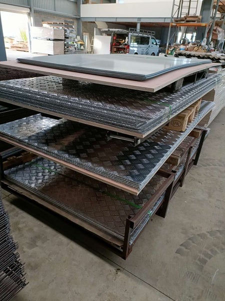 Aluminium checker plate 1.2m x 2.4m x 1.0mm thick Carousel 5