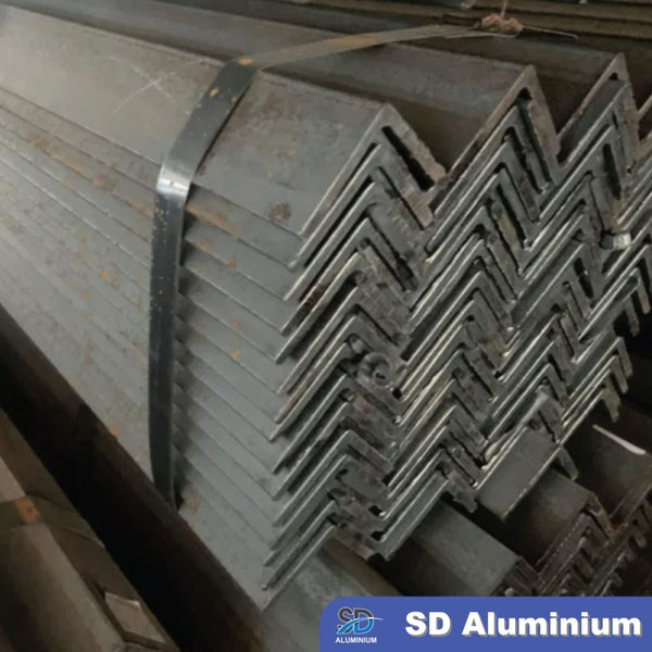 Galvanised Steel Equal Angle - 63x63x6.0mm - 6.0m Length63003025769858112