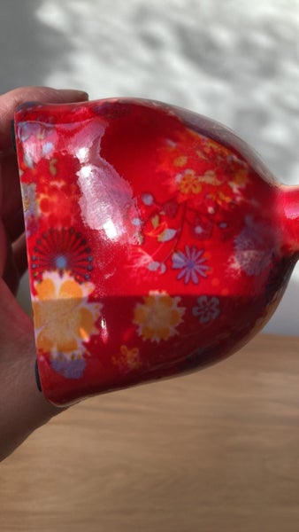 Bright colours cat coin bank in excellent condition Carousel 10