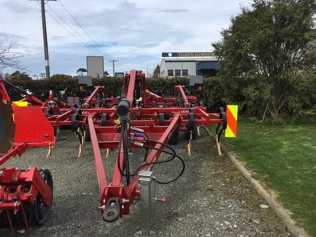 Salford 12' Grubber Carousel 3