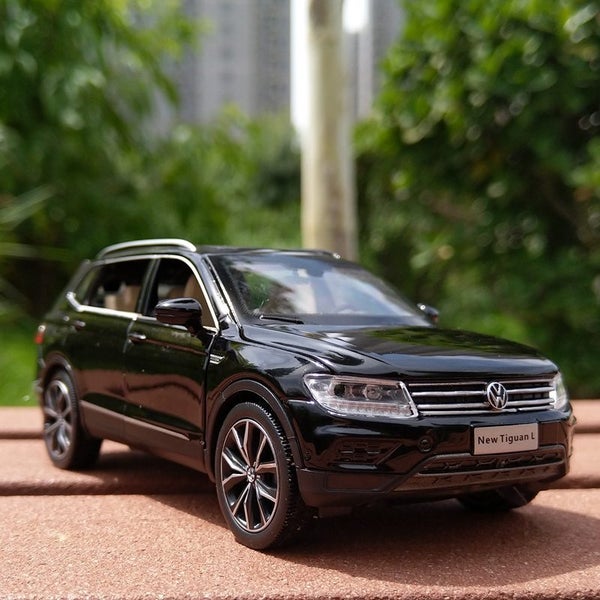 1:32 Tiguan L SUV Alloy Car Model Die Cast Metal Vehicle High Carousel 2