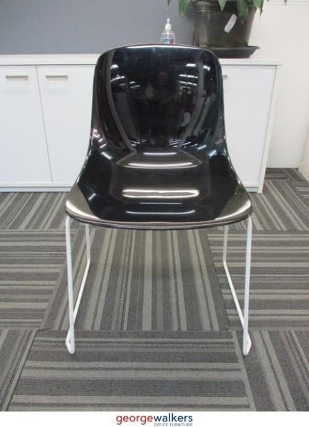 PR3276 - Black Stackable Chair Carousel 4