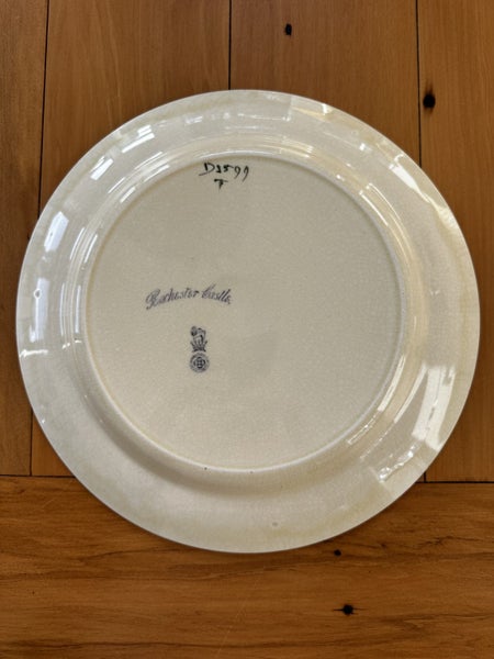 Vintage ROYAL DOULTON (Castles and Churches series plate) - Rochester Castle62863862835457111