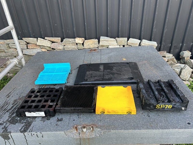 Heavy rubber 8mm aperture screen section modules Carousel 1