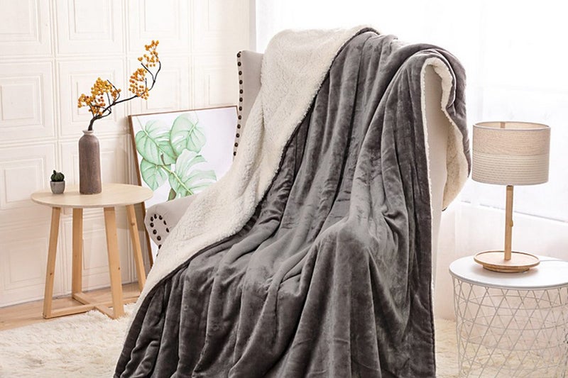 Ultra Plush Micro Faux Sherpa Lambswool Throw Blanket Reversible Blanket-Grey Carousel 2
