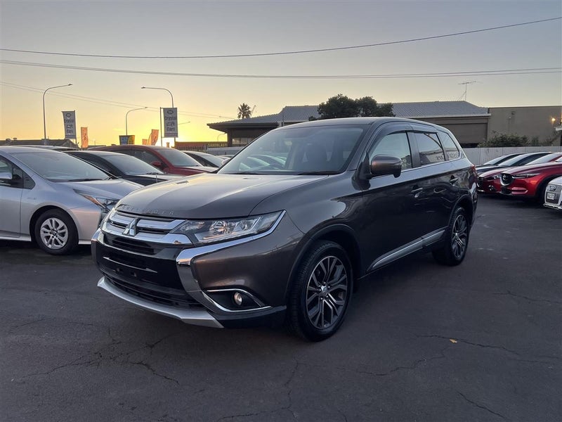 2015 Mitsubishi Outlander 20G 7 SEATER CRUISE C...62863272636803112