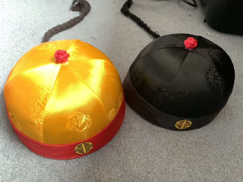 SATIN HATS CHINESE STYLE WITH. PIG TAIL 5 SIZES 4 COLOUR WAYS UNISEX Carousel 5