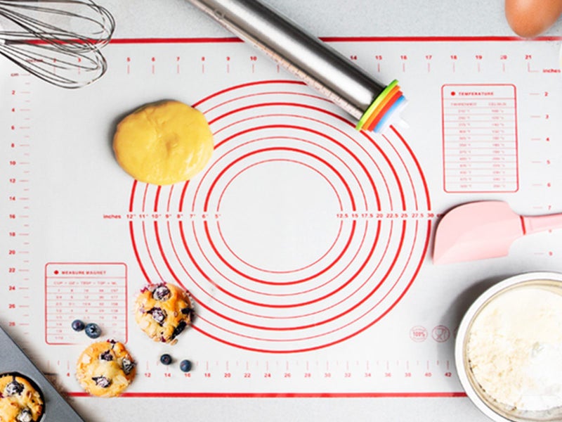 Set of Adjustable Stainless Steel Rolling Pin Non-Stick Silicone Baking Mats Carousel 1