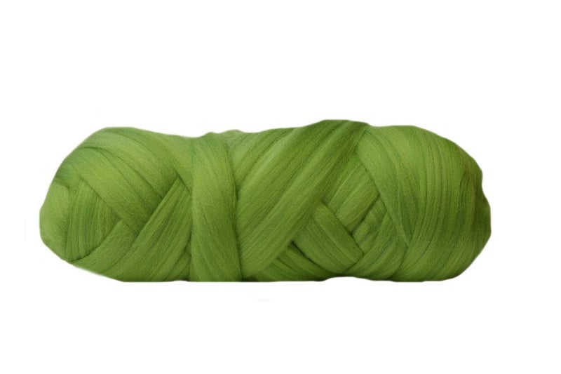 Felting Light Celery Superfine Merino Roving Fibre 25gms Carousel 1