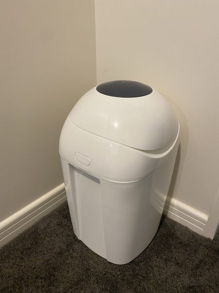 Tommee Tippie Sangenic Nappy Bin Carousel 1
