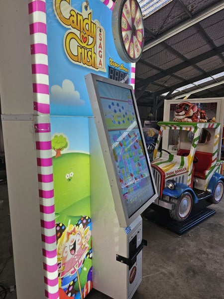 Candy Crush Arcade Machine Carousel 2