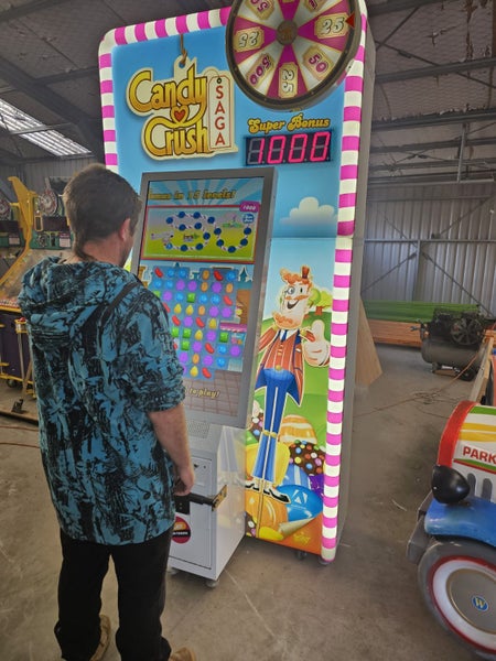 Candy Crush Arcade Machine Carousel 3
