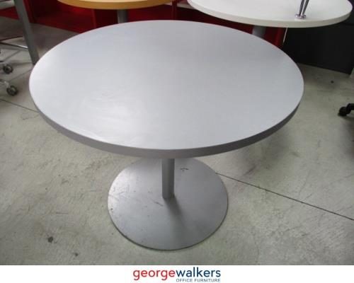 PR4831 - Silver Meeting Table Carousel 1