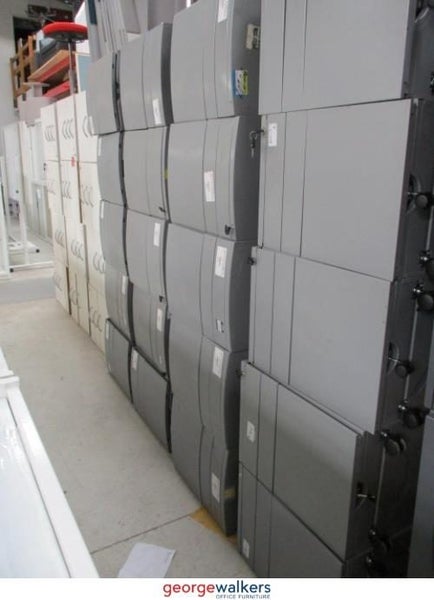 PR3515 - Silver Mobile Drawer 3 Drawer Carousel 3