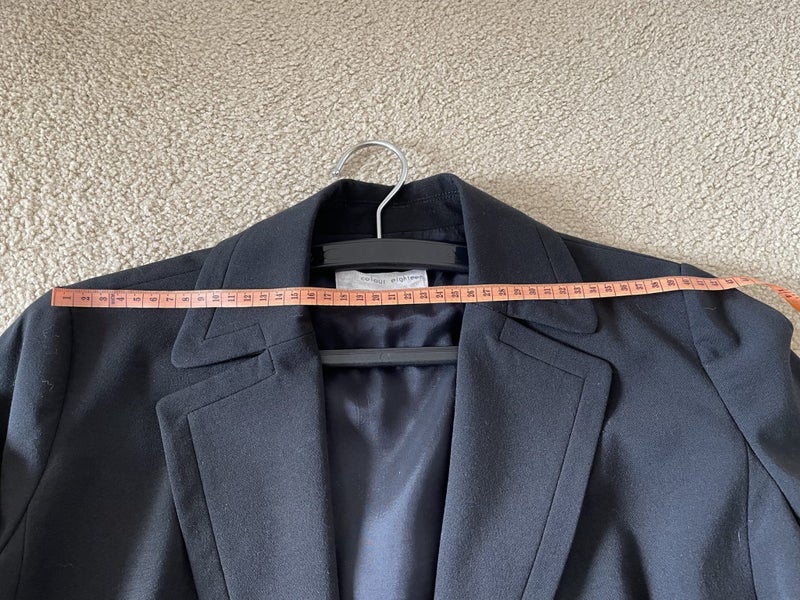 Black suit Carousel 8