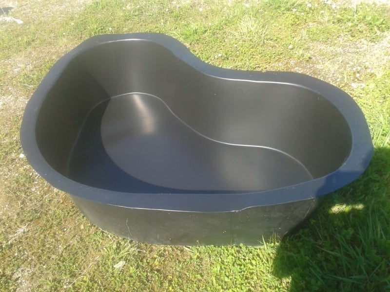 Small Kidney Pond Carousel 3