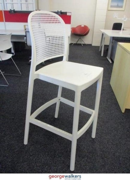 TF001W - White Barstool Carousel 1
