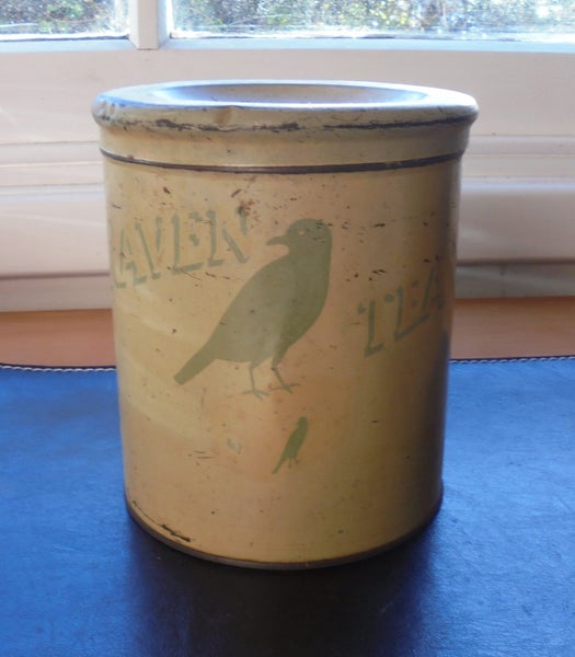 VINTAGE RAVEN TEA TIN Carousel 1