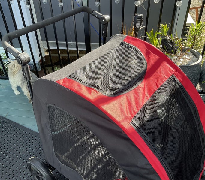 Very Large, Pet Dog Cart, enclosed, NEW, can fit two dogs Carousel 13