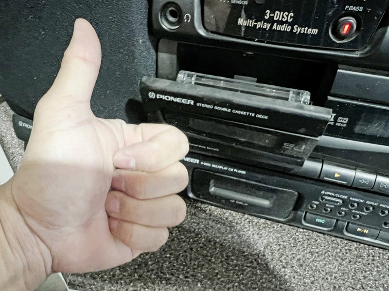Pioneer Stereo Multi-Play CD Cassette Deck Receiver Model XR-P2500C Carousel 2