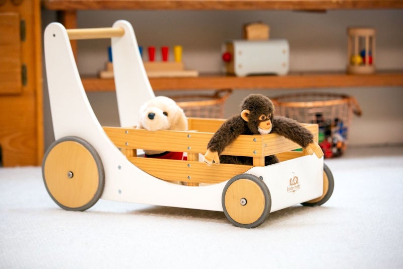 Kinderfeets: Cargo Walker - White Carousel 2