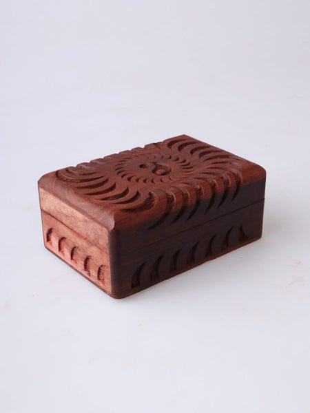Carved Box Yin & Yang Shisham Wood Carousel 3