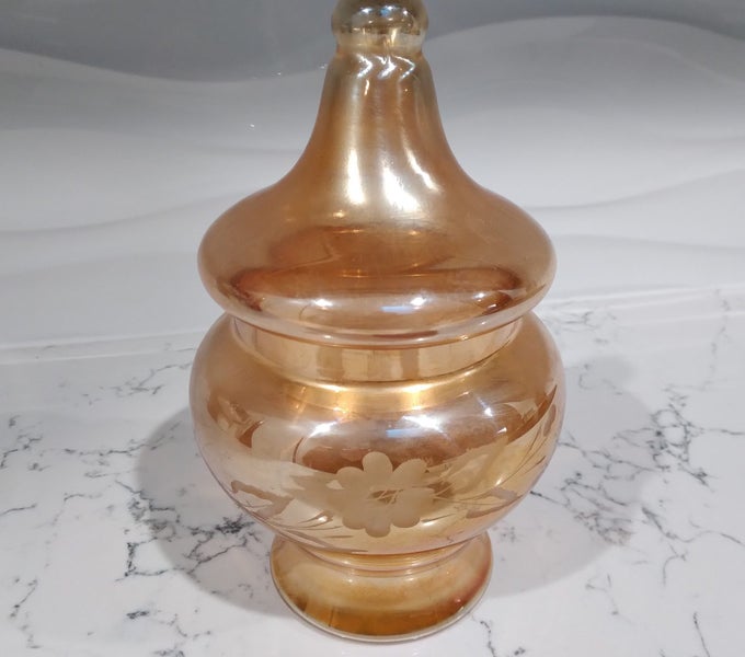 LOVELY VINTAGE LUSTRE LIDDED GLASS VASE Carousel 1
