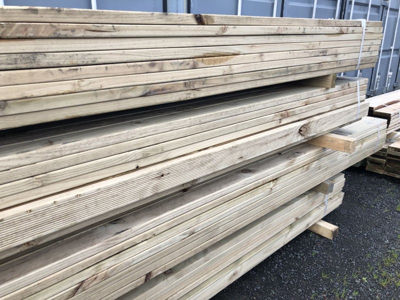 DECKING 150mtrs pack 90 x 32mm Carousel 1