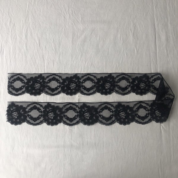 Vintage Black Lace Carousel 1